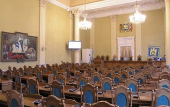 Експерти «Тендер і злочин» назвали найбагатших депутатів Львівщини