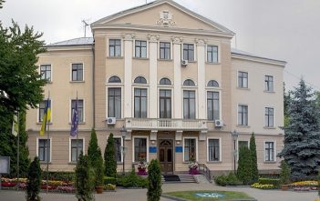 Експерти «Тендер і злочин» назвали найбагатших депутатів Тернопільщини