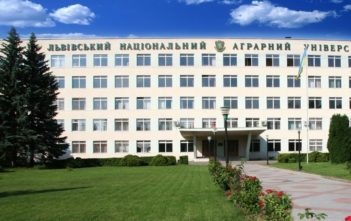 Азотні добрива від комп’ютерних шахраїв за подвійною ціною