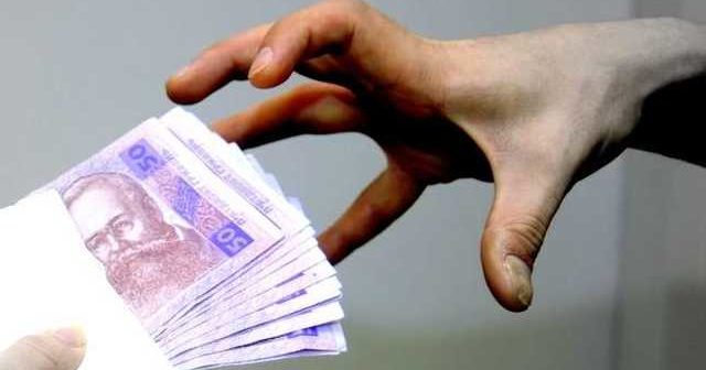 Медики Золочева проігнорували рекомендації ЦГМД та незаконно уклали угоду на 19,6 мільйонів гривень з фірмою екс-депутата