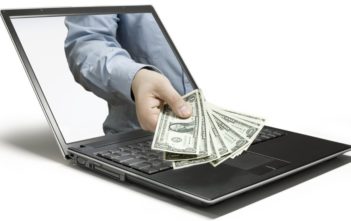 Освітяни Дрогобицької РДА переплатили на закупівлі проекторів та екранів