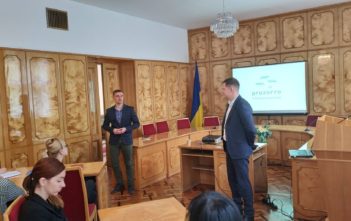 В Ужгороді експерти ЦГМД ділились досвідом роботи в системі ProZorro